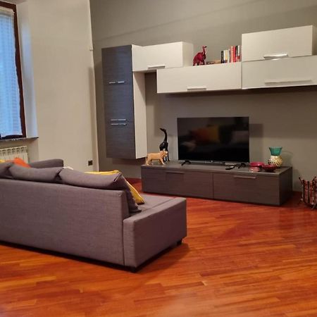 La Casa Di Cris - Milano, Appartamento Zona Sempione Buitenkant foto